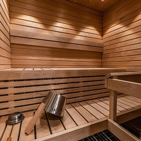 Levibooking Lost In Levi 305